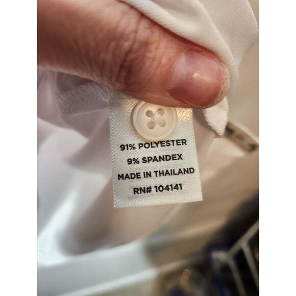 Men's Walter Hagen Size Medium Gold shirt - Picture 6 of 6